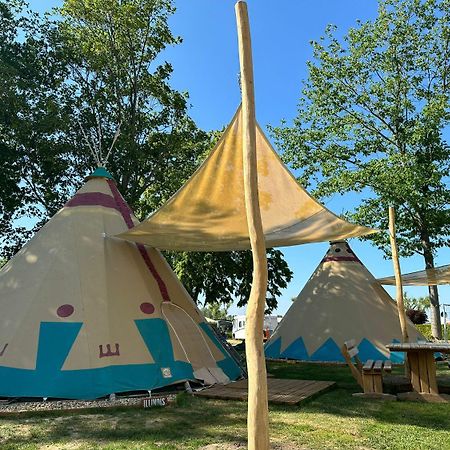 Tipi Ottawa Appartement Falkenburg Buitenkant foto